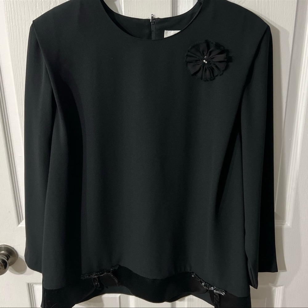 Chic Black Women's Blouse with Floral Detail